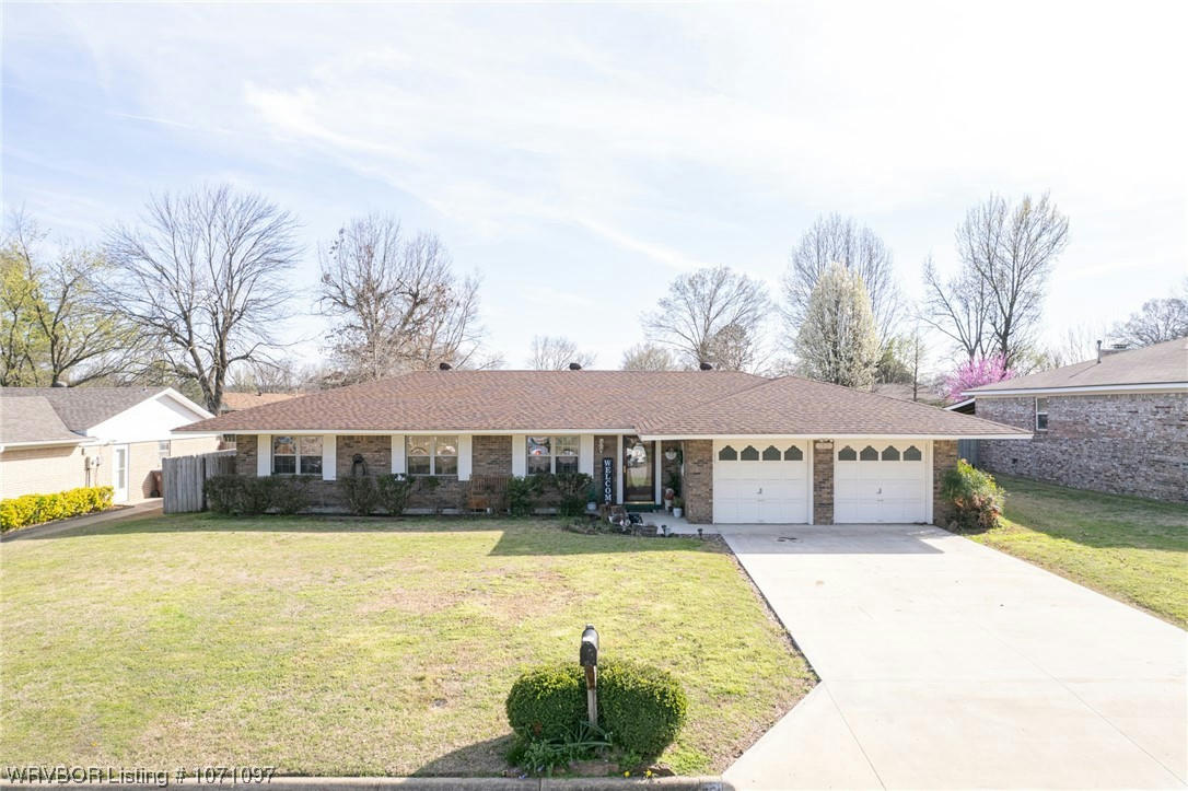 1312 MEADOW LN, FORT SMITH, AR 72908, photo 1 of 25