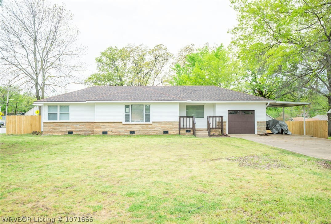 1001 N 49TH ST, FORT SMITH, AR 72904, photo 1 of 17