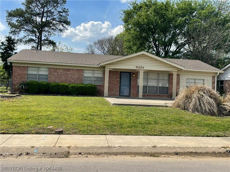 8224 CYPRESS AVE, Fort Smith, AR 72908 For Sale | MLS# 1064430