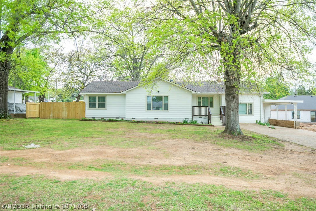1011 N 49TH ST, FORT SMITH, AR 72904, photo 1 of 20