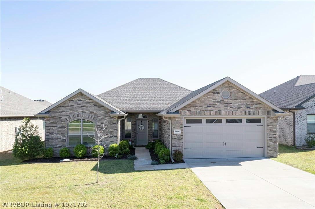 9100 MAYSWOOD PL, FORT SMITH, AR 72916, photo 1 of 45