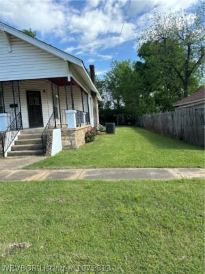 204 W AVENUE E ST, HEAVENER, OK 74937, photo 2 of 23